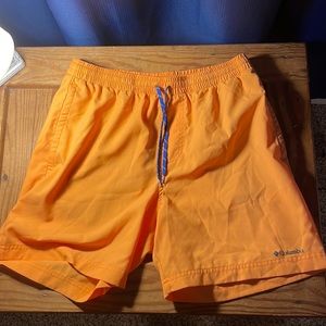 Men’s Medium Columbia Shorts
